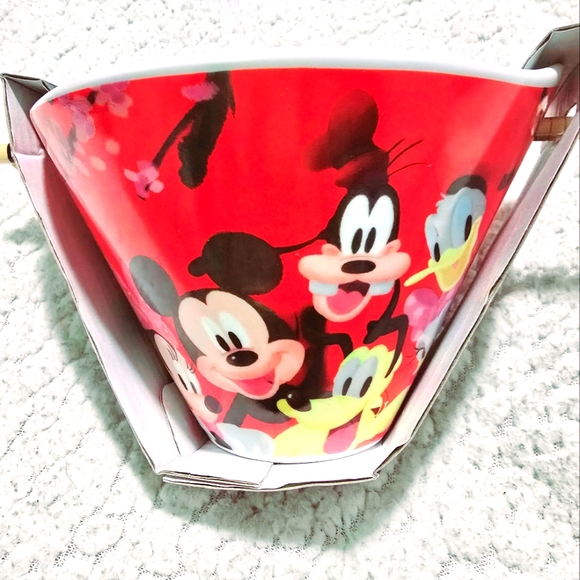 NEW! Disney Mickey & Friends Ramen Bowl & Chopsticks 454 g - Picture 3 of 7